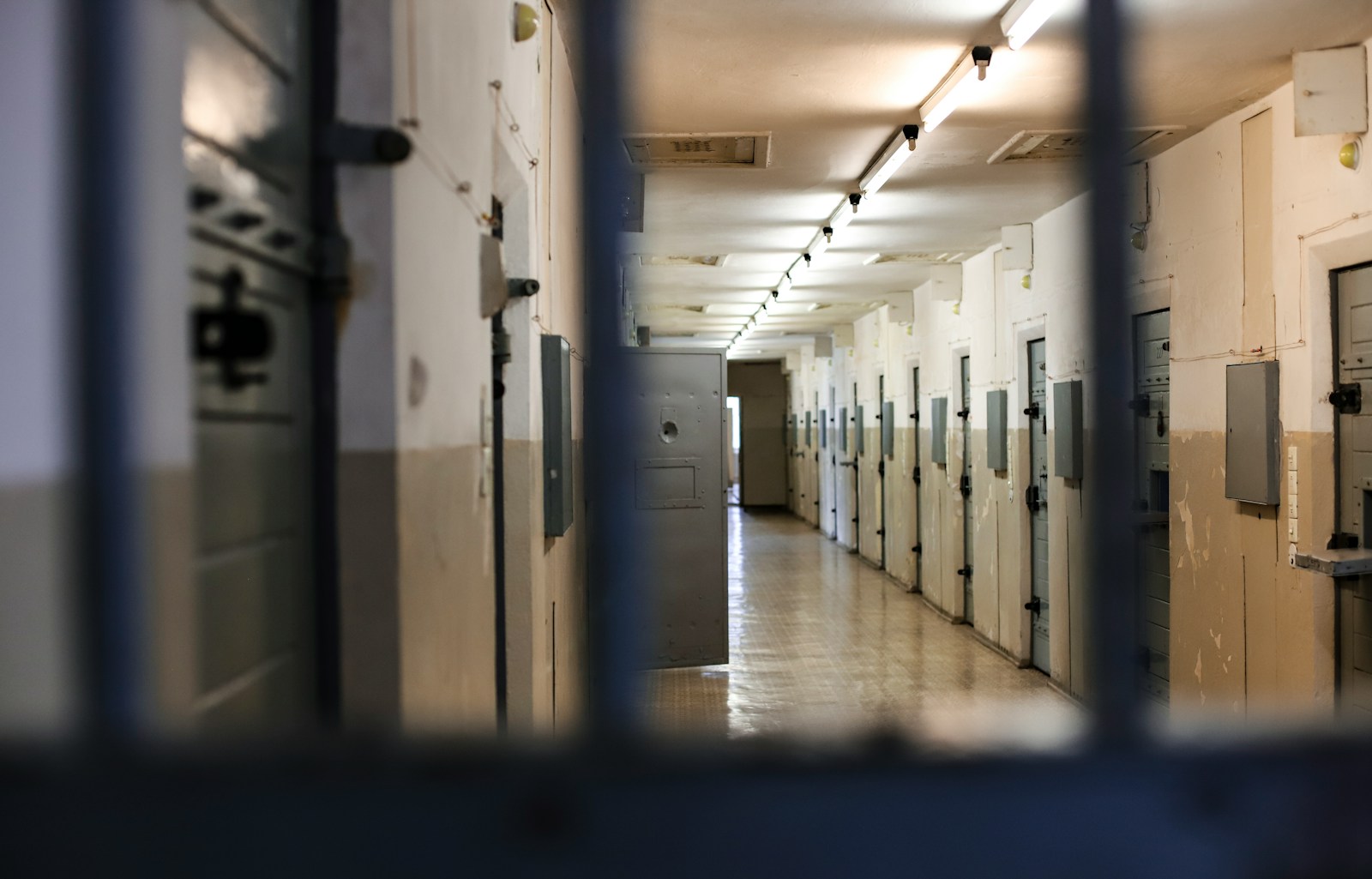 Prison system faces critical crisis